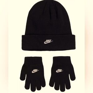 Nike Girls beanie and glove 2 piece set